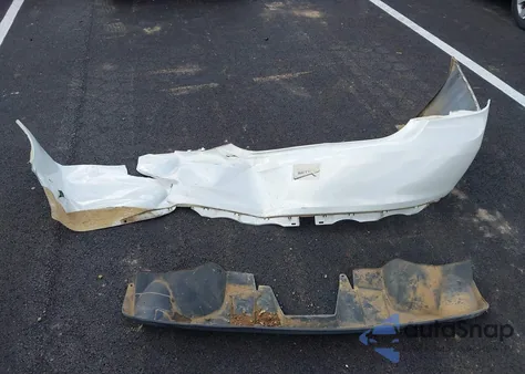 2011 Toyota Avalon Limited z USA, uszkodzony, nr VIN 4T1BK3DB1BU396186